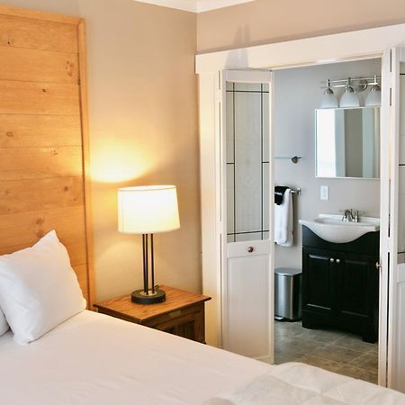 Inn at Kampfires Dummerston Center Bagian luar foto