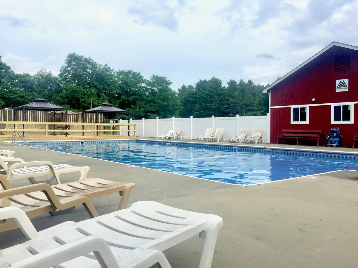 Inn at Kampfires Dummerston Center Bagian luar foto